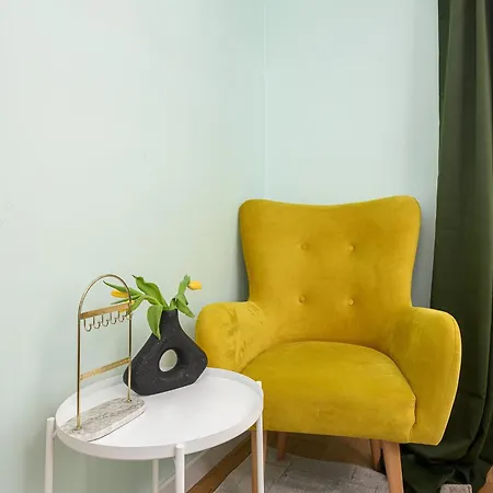 Apartment Lumina Lux With Balcony In The Center Of *