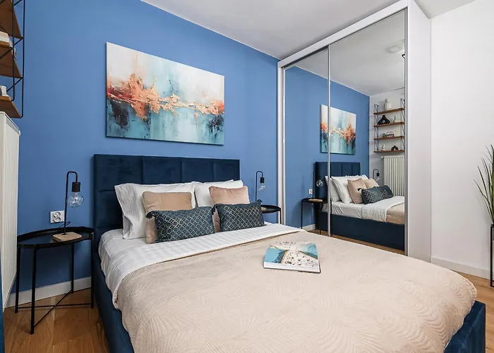 Lumina Lux With Balcony In The Center Of Apartmán *