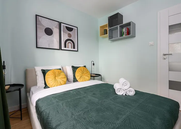 Lumina Lux With Balcony In The Center Of * Warszawa